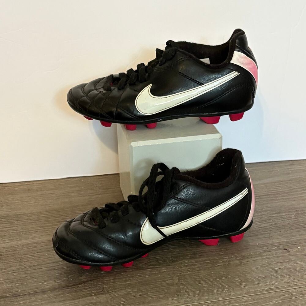 Nike Jr Tiempo Rio FG Youth Soccer Cleats Black Pink 10C 534960-063 Molded - Picture 2 of 7